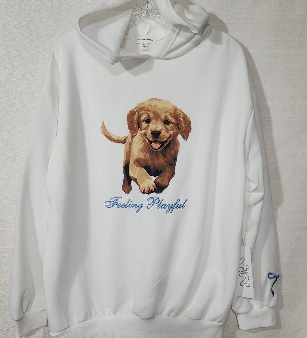 Puppy ''Feeling playful'' women's white hoodie medium